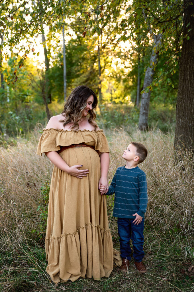 maternity pictures with your children